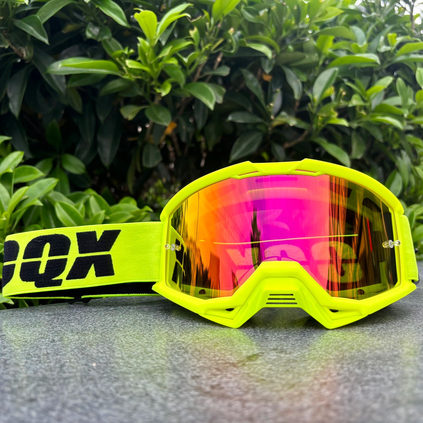 IOQX Motocross Gold Goggles Cycling MX ATV Motorcycle Helmet Glasses Off-Road Racing Riding Goggles Dirt Bike Gear Moto Glasses