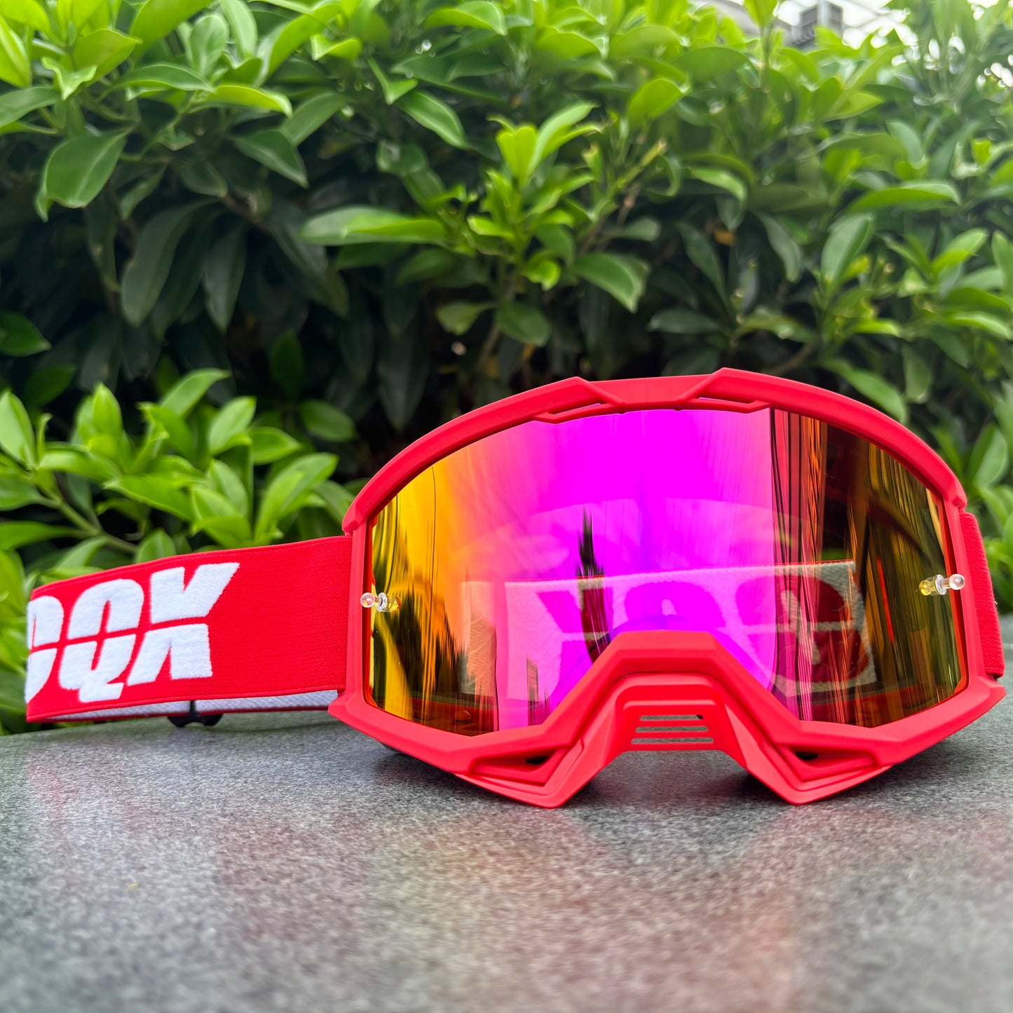 IOQX Motocross Gold Goggles Cycling MX ATV Motorcycle Helmet Glasses Off-Road Racing Riding Goggles Dirt Bike Gear Moto Glasses