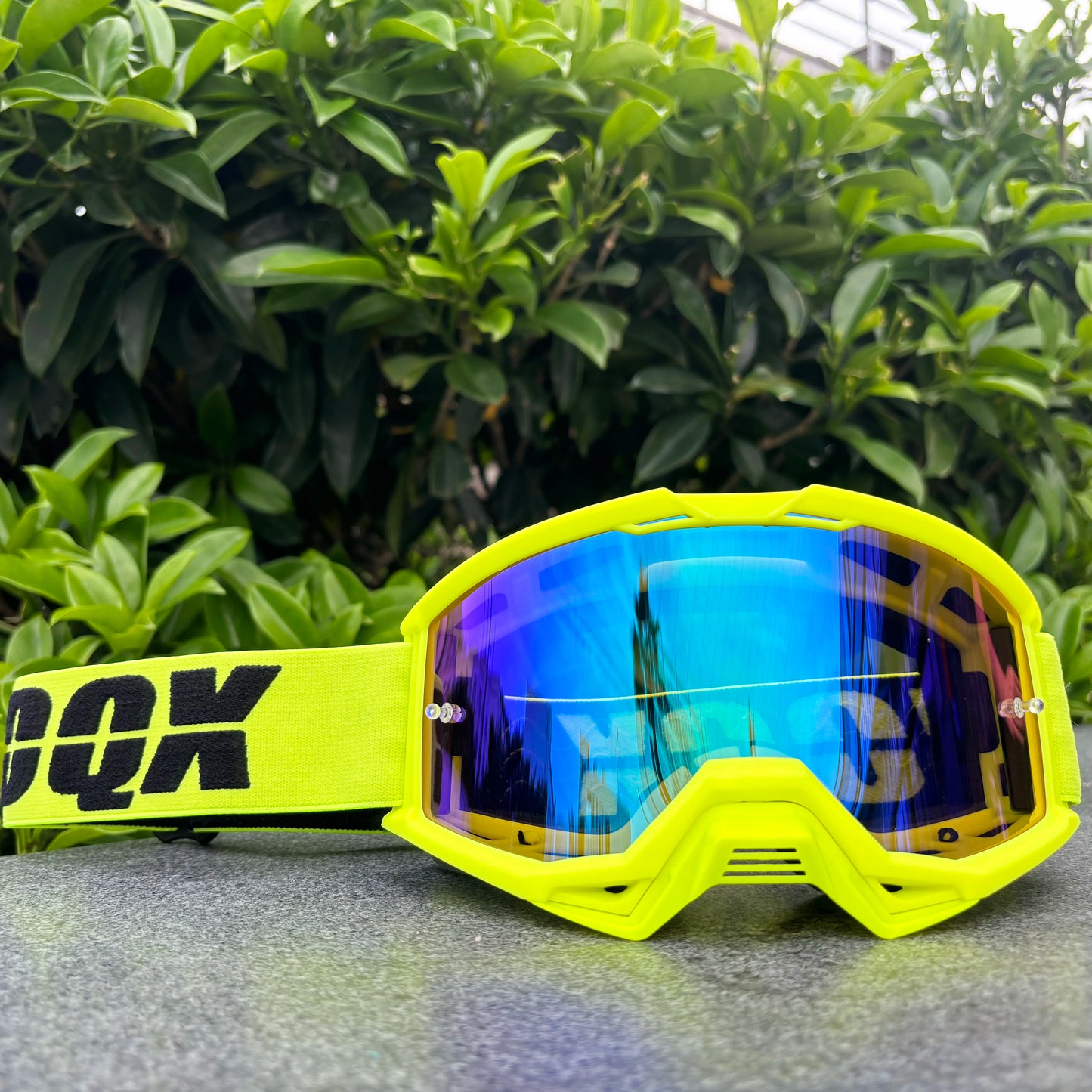 IOQX Motocross Gold Goggles Cycling MX ATV Motorcycle Helmet Glasses Off-Road Racing Riding Goggles Dirt Bike Gear Moto Glasses