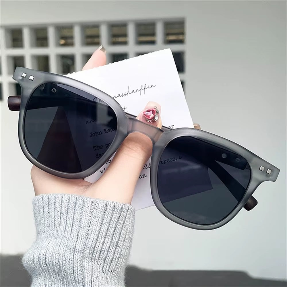 New Men Vintage Wooden Frame Sunglasses Classic Brand Sunglasses Coating Lens Men Polarized UV Protections Driving Eyewear 2025