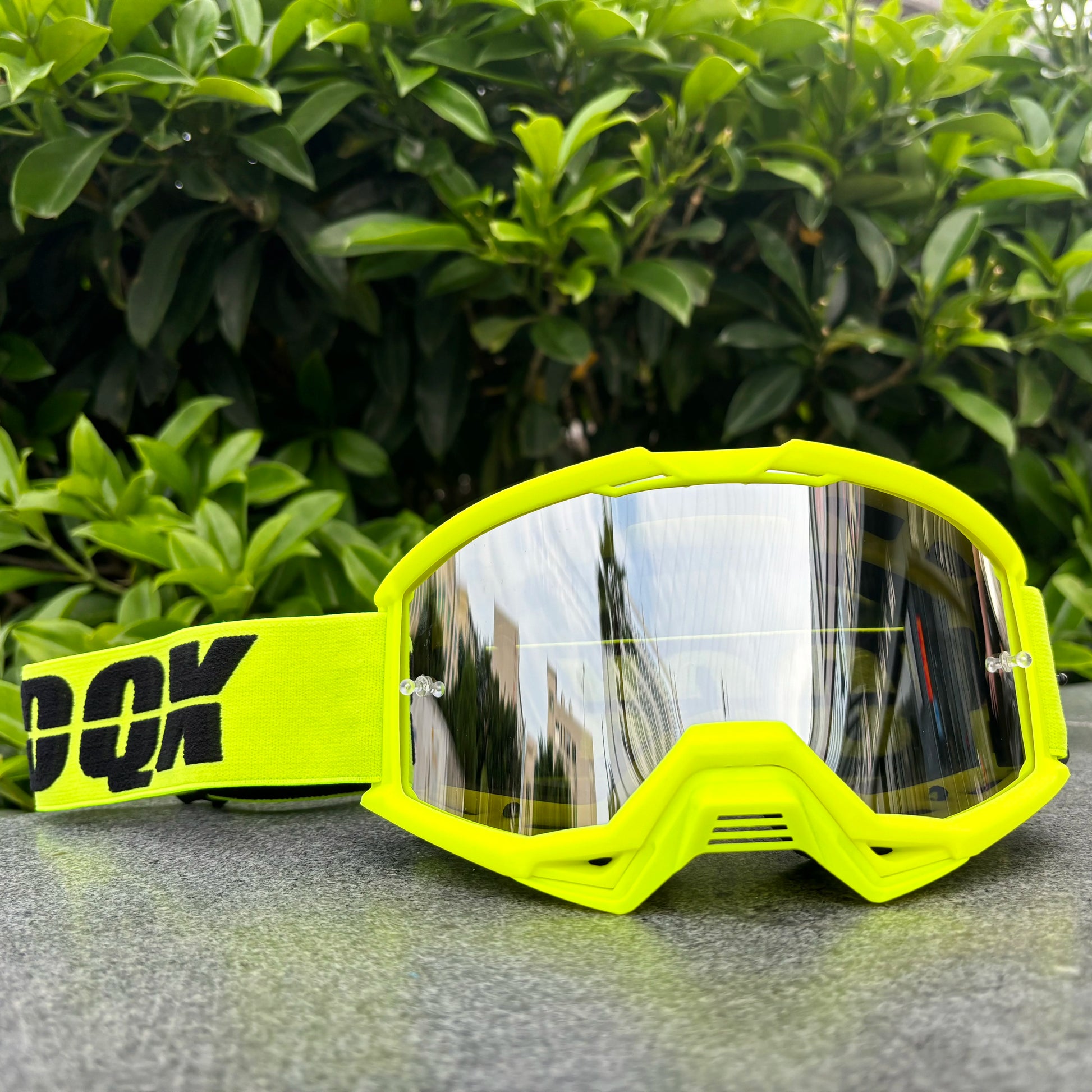 IOQX Motocross Gold Goggles Cycling MX ATV Motorcycle Helmet Glasses Off-Road Racing Riding Goggles Dirt Bike Gear Moto Glasses